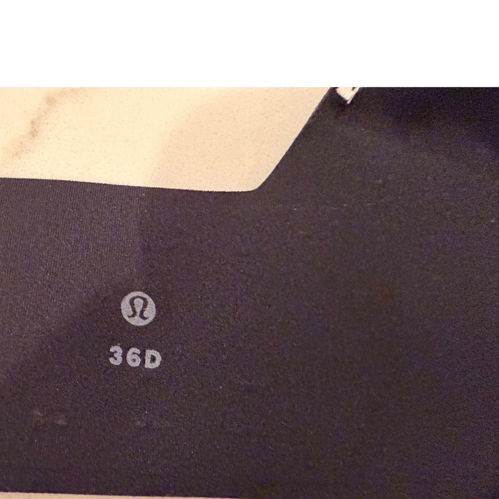 Lululemon Like a Cloud Bra Light Support Black – 36D – Adjustable Straps – NWOT - Picture 6 of 8